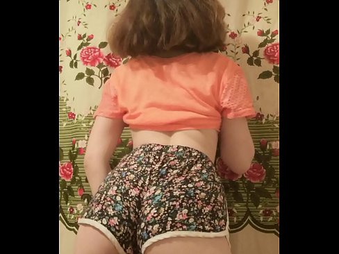 ❤️ Sexy jonk Babe deet hir Shorts op der Kamera of ️❌ Qualitéit Porno op lb.onetubes.top ❤
