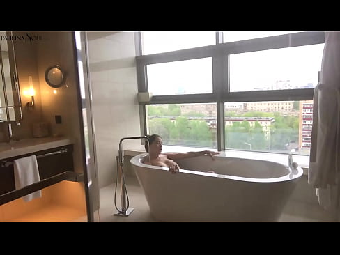 ❤️ Enorm Babe Leidenschaftlech ruckelt hir Muschi am Buedzëmmer ️❌ Qualitéit Porno op lb.onetubes.top ❤
